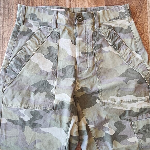 Pilcro Pants Womens 28 Green Camo Cargo Crop Straight Leg Stretch Casual Utility - Picture 3 of 15